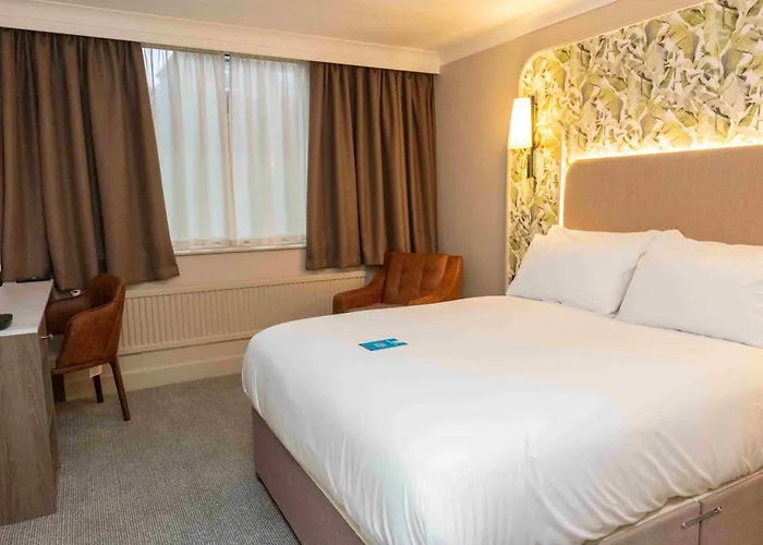 Hotels With Four Stars Cedar Court Huddersfield