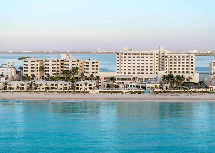 Hotel 4 estrelas: Occidental Tucancun