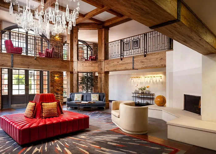 Hotels Close to Airport Corque , Solvang, A Tribute Portfolio
