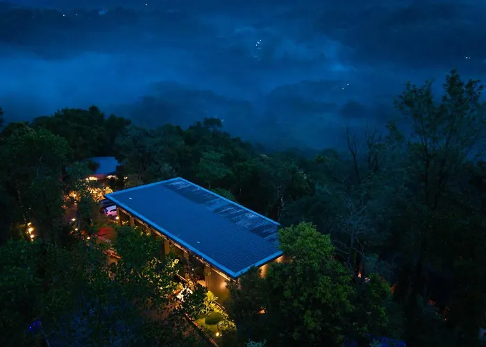 Hotel with Tennis: Eterno Camellia & Elettaria Resort With Pool