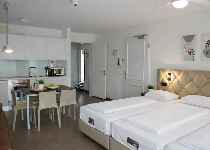 Apart hôtel: Bayer'S Boardinghouse Und Hotel