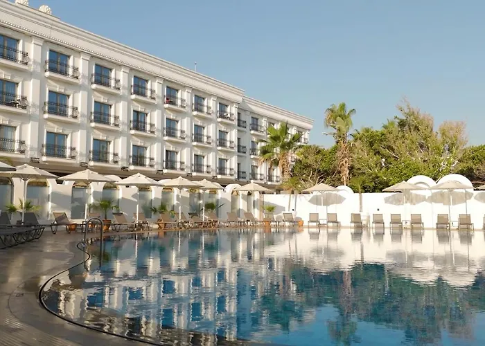 Luxury hotel only: Rocks Hotel & Casino