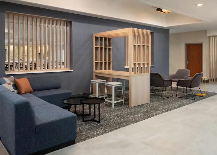  Comfort Inn & Suites Near Universal Orlando Resort-Convention Ctr