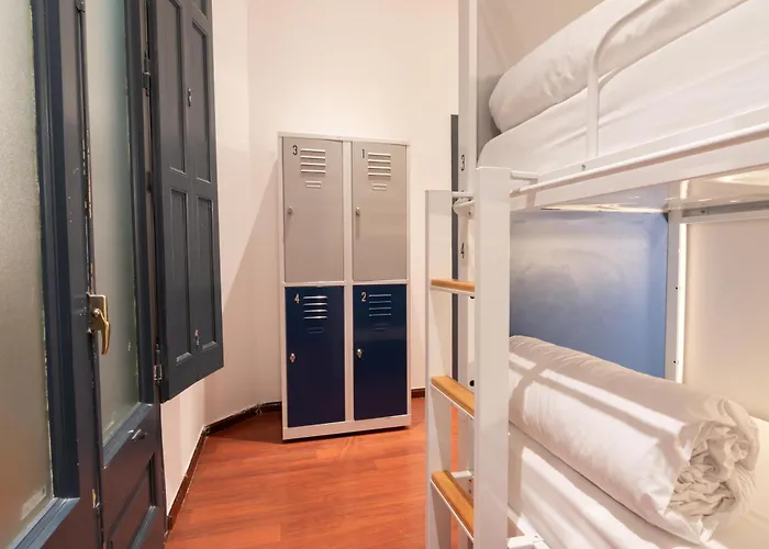 Hostel: The Central House Barcelona Gracia