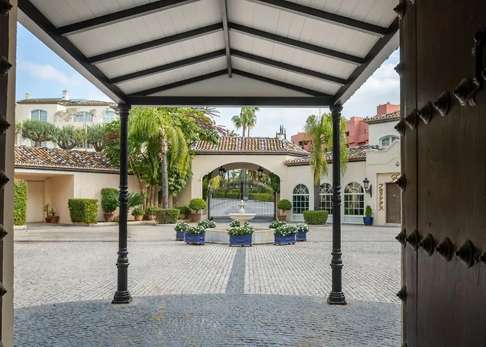 Grand Hotel Las Dunas (Adults Only)