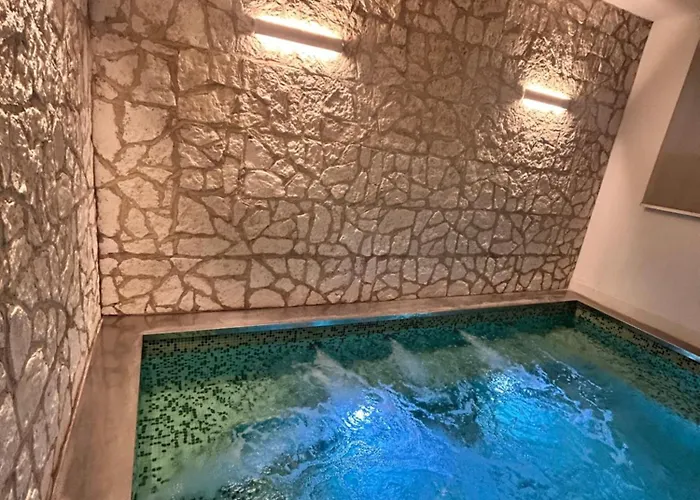 Casa vacanza: Design Apartment With Private Pool Exclusive Use - Stelvio 21