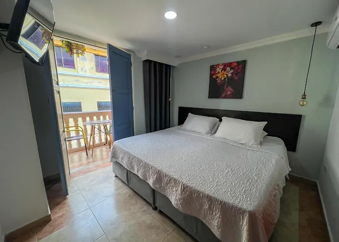 Hôtel de l'aéroport: Hotel Marie Real Cartagena