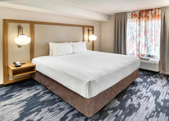 Fairfield Inn & Suites By Marriott Toronto Brampton