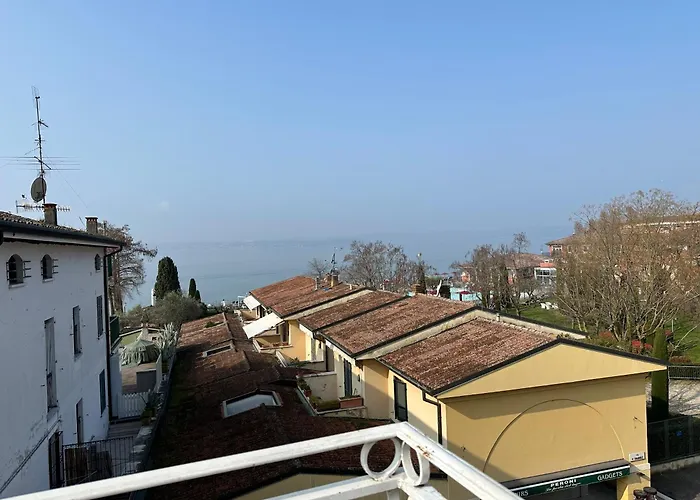 Hotel with view: Hotel Luna