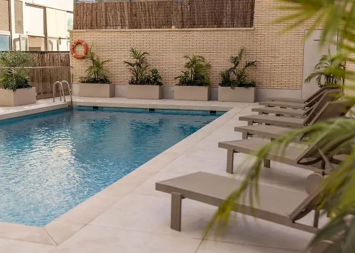 4 star hotel: Ilunion Valencia 4