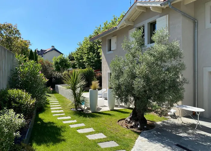D'Hôtes Arima
