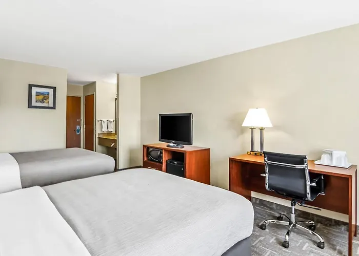 Quality Inn & Suites Vail Valley