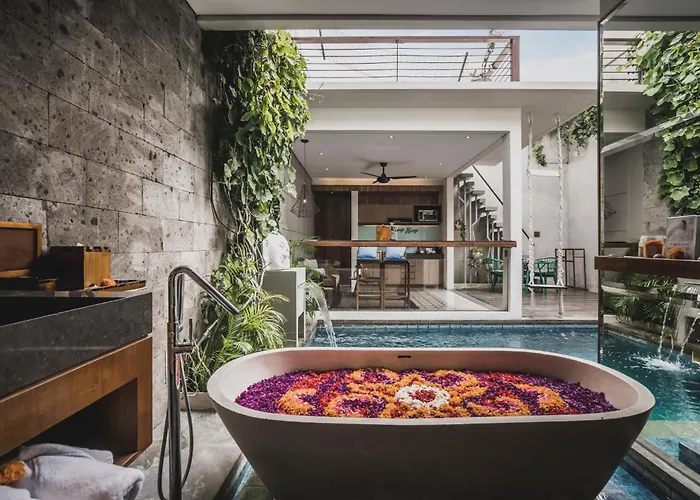 Ayona Villa Seminyak By Ini Vie Hospitality