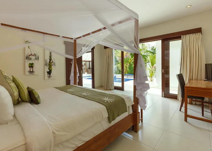 Villa: Villa Kashantre, 4 Bedroom, Sleeps 12