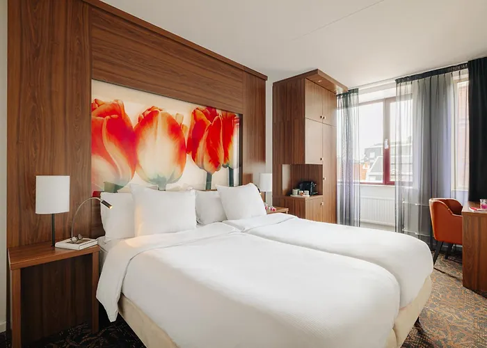 4 star hotel: Nyx Hotel Amsterdam Rembrandt Square