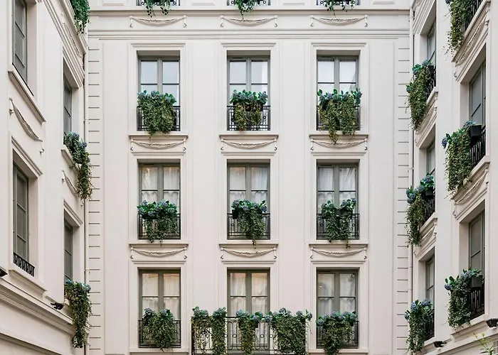 Hotel: Maison Colbert Member Of Melia Collection Notre-Dame