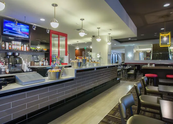 Courtyard Culver City Los Angeles