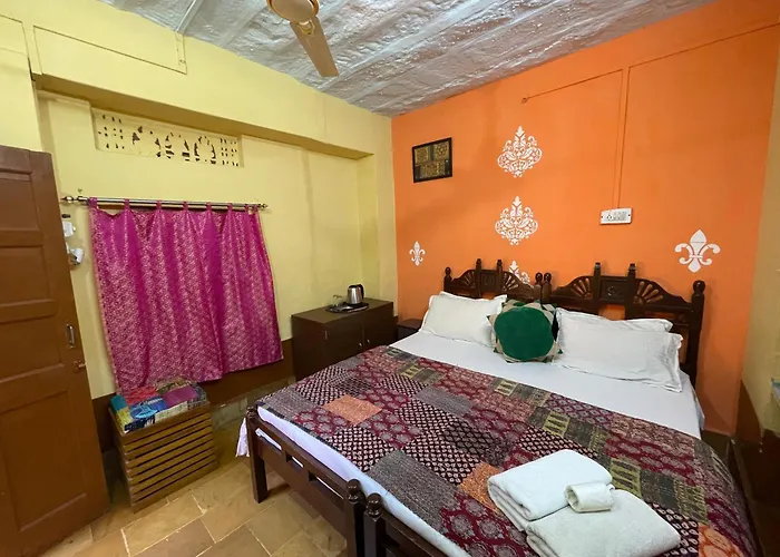 Hotel with view: Sagar Guest House