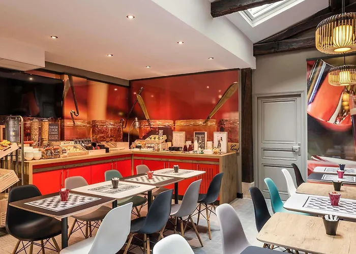 Resort: Ibis Paris Avenue De La Republique