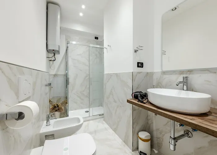 Hotel familiare: Le Colonne Di San Luca Affittacamere