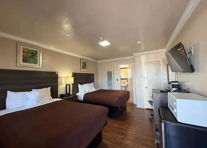 Hotel: Holland Inn And Suites