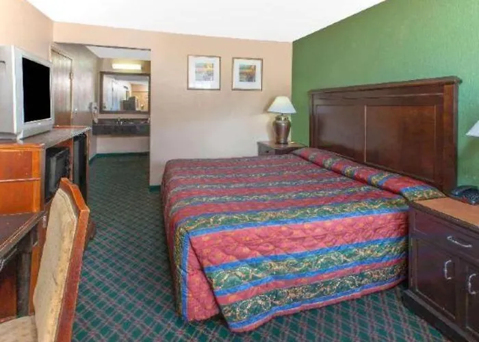 Motel: Knights Inn - Forest Hill, Tx