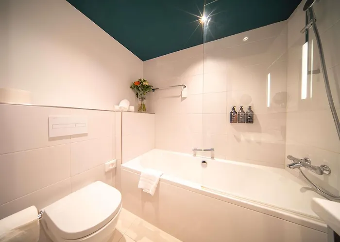 Strandhotel: Maek Hotel Antwerp Central - Handwritten Collection By Accor