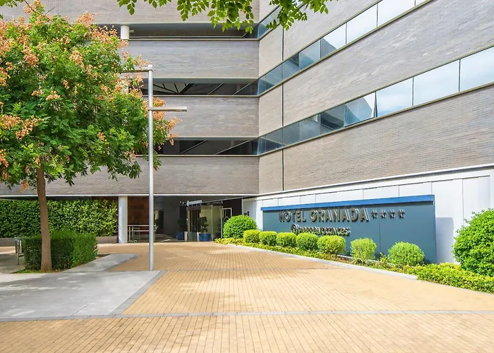 Hotel Granada By Pierre & Vacances