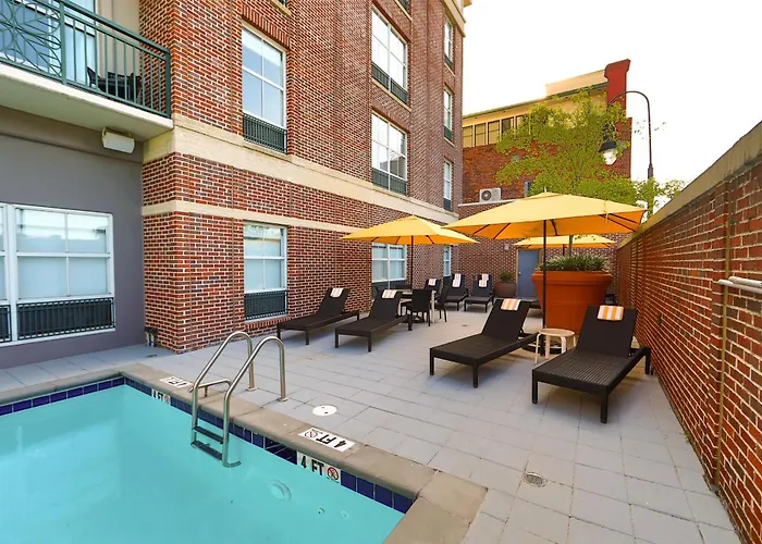 Hilton Garden Inn Savannah Historic District