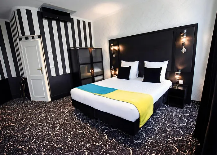 Albergo centrale: Hotel Peyris Opera