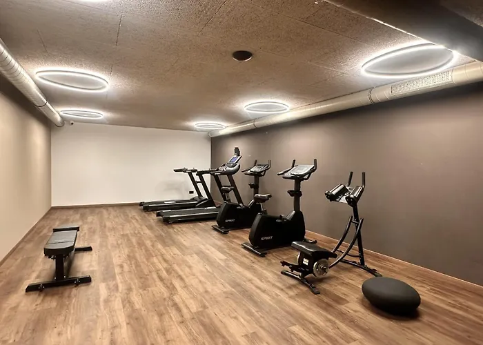 Aparthotel Familiaris - Family Apartments - Pools & Spa In Dolomites