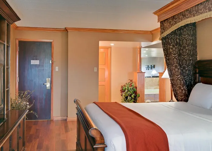 Resort: Holiday Inn Express Hotel & Suites Charlottetown By Ihg