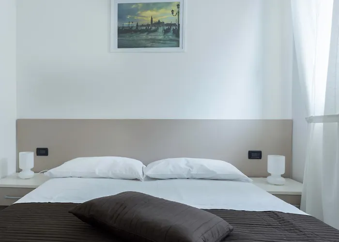 B&B: Easy Venice Rooms 1-2