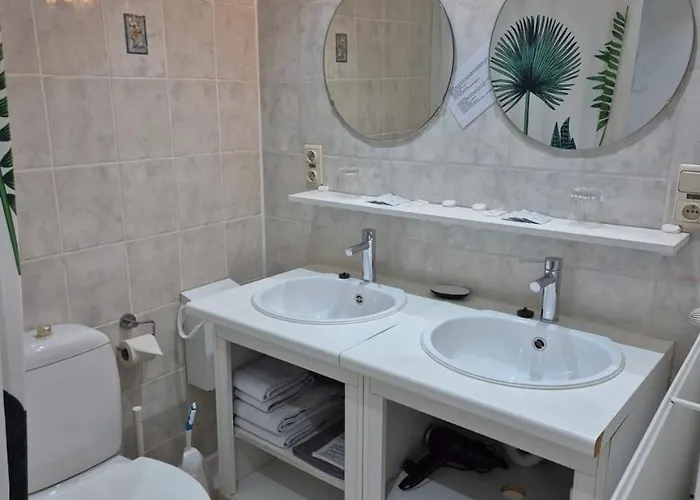 Guest house Adonis