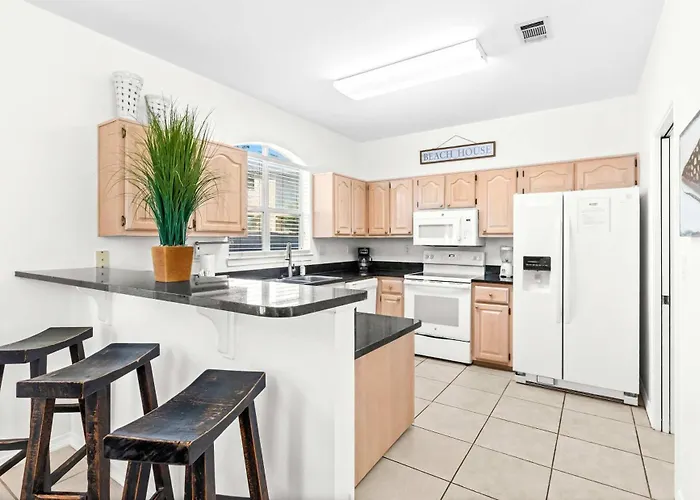 Villa: Emerald Shores