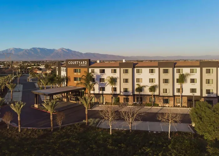 Hotel: Courtyard By Marriott Chino Hills (Adults Only)