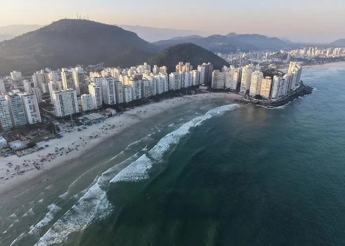 Suítes Pitangueiras - POUSADA FRENTE MAR