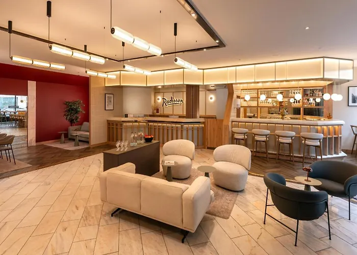 Radisson City Center