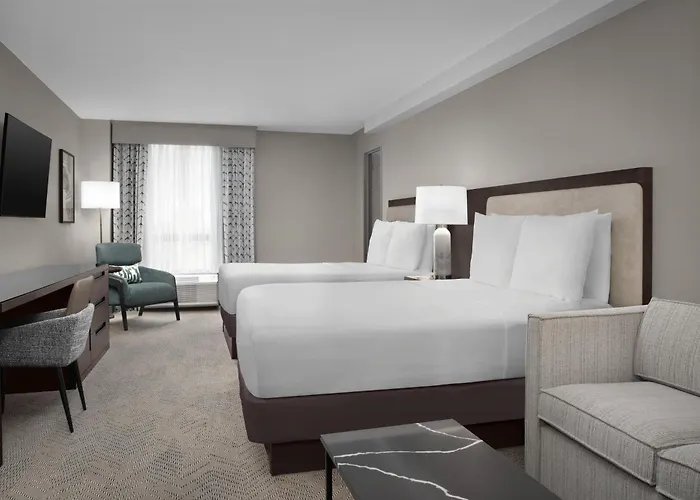 Family Hotel: Doubletree By Hilton Philadelphia Airport