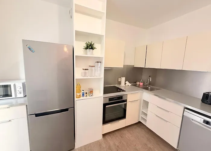 Sweet Home Paris Apartment