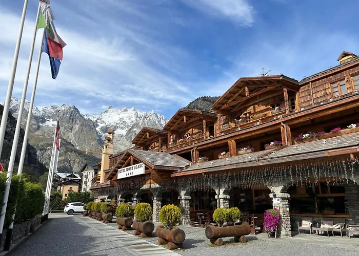Spa Hotels Resorts Ih s Courmayeur Mont Blanc