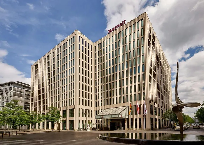 Сity center hotels Berlin Marriott