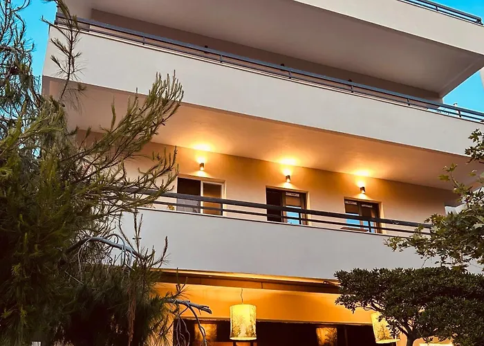 Emmanuel Apartments