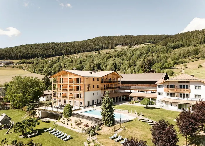 Nussbaumerhof ***