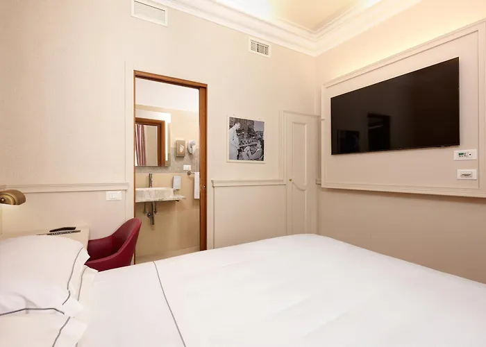 Hotel di lusso: Golden Tulip Rome Piram