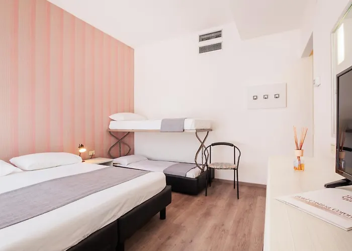 Hotel Cristina Corona