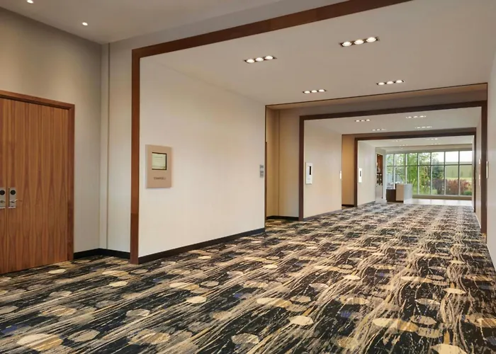 Residence Inn By Marriott Airport