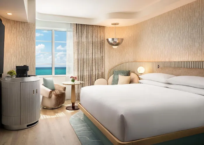 In Luxury hotels Andaz Miami Beach, By Hyatt
