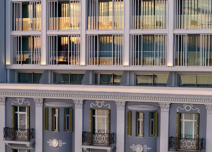  On Residence - Small Luxury s Of The World