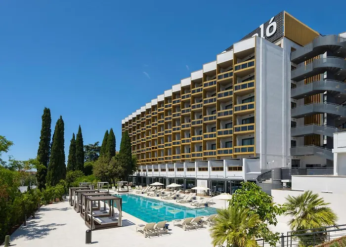  Barcelo Roma